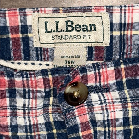 LL Bean Plaid 100% Cotton Flat Front Shorts SZ 36 - Picture 2 of 3